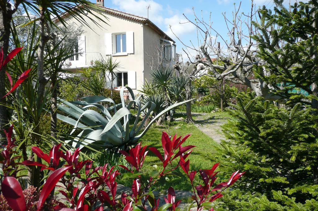 Appartement D Artiste Hyeres Ngoại thất bức ảnh
